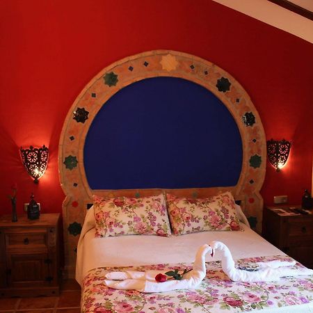 Hotel Rural Valle Del Turrilla - Cazorlatur Hinojares Bagian luar foto