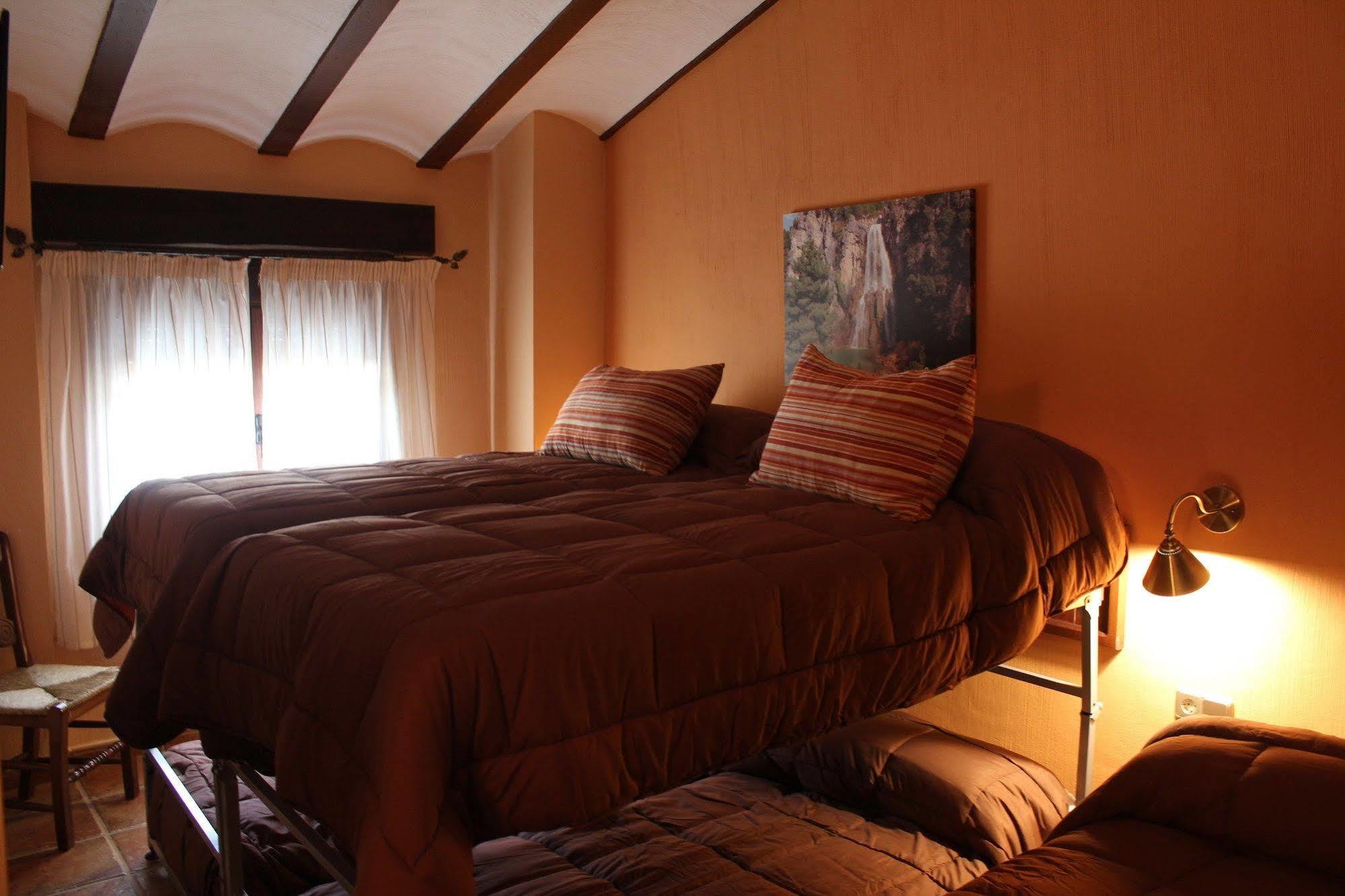 Hotel Rural Valle Del Turrilla - Cazorlatur Hinojares Bagian luar foto